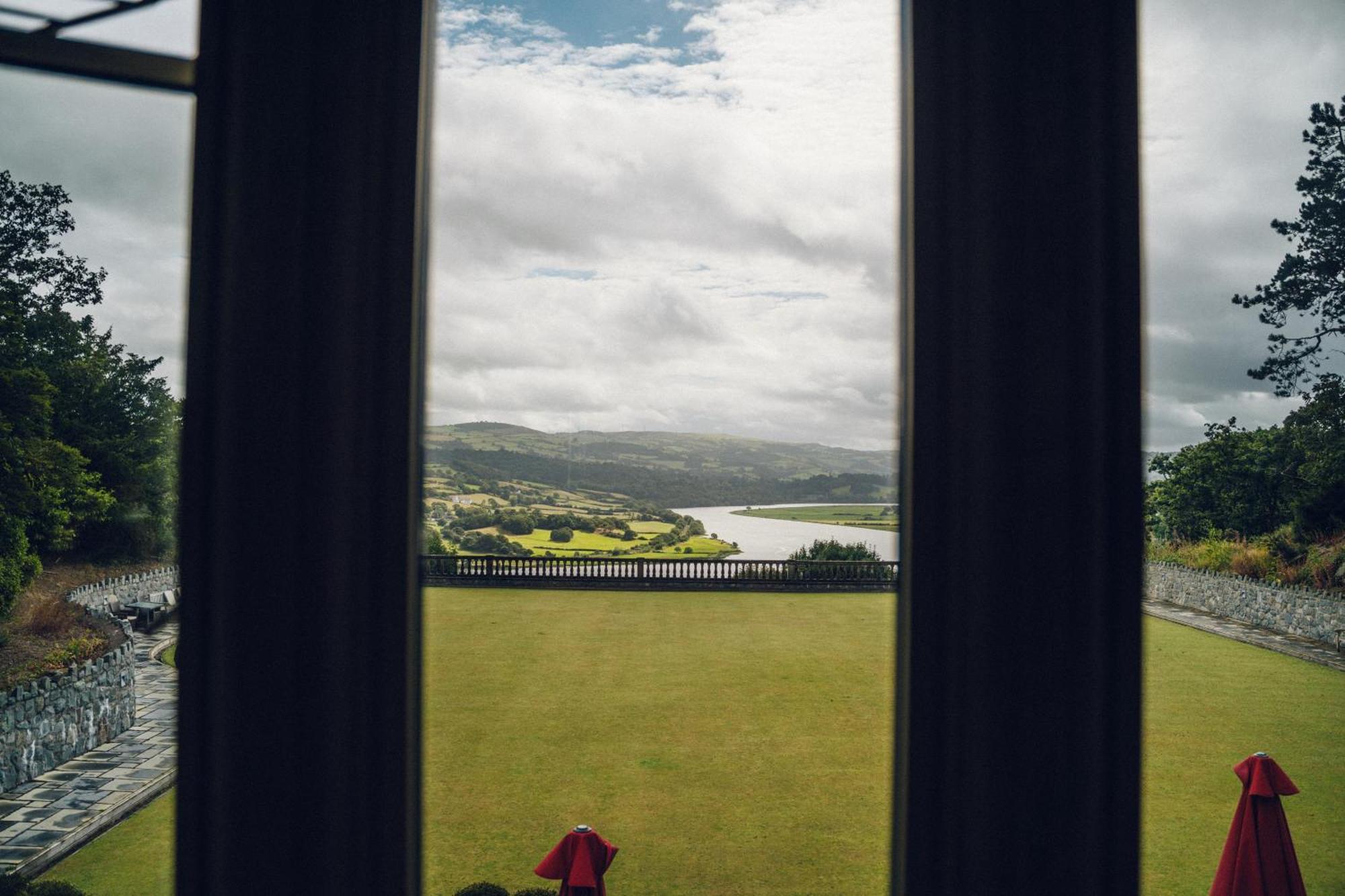The Manor Boutique Hotel Restaurant And Bar Conwy Eksteriør bilde