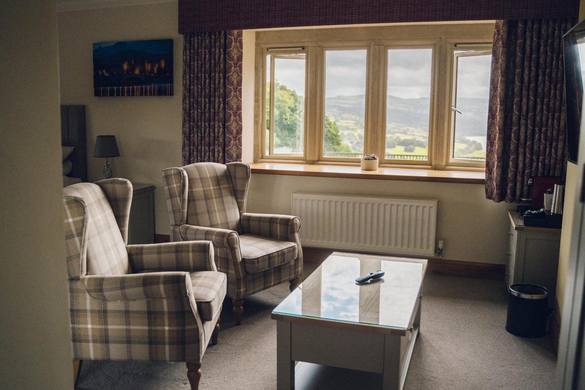 The Manor Boutique Hotel Restaurant And Bar Conwy Eksteriør bilde